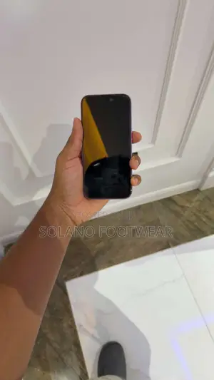 Apple iPhone 16 128 GB Pink