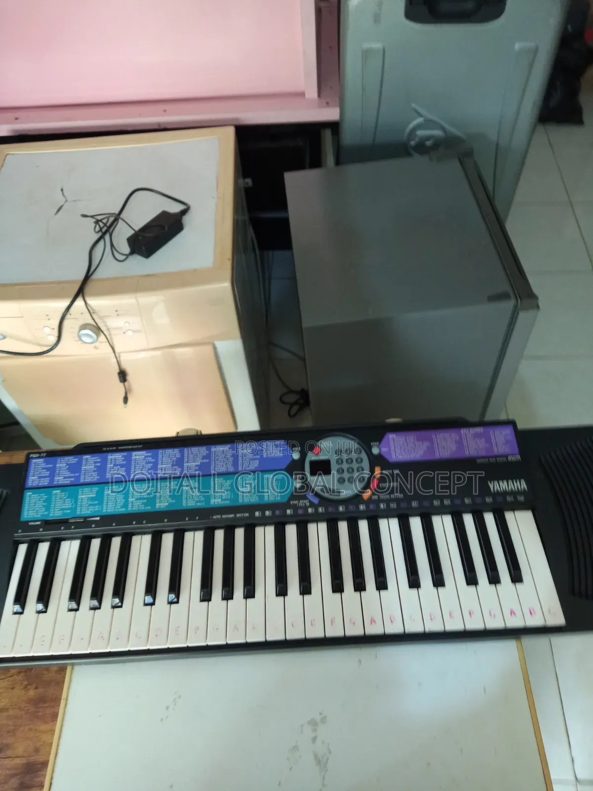 Yamaha Keyboard