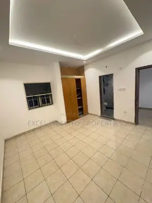 Furnished Mini Flat in Ikota Villa Estate, Lagos Island / Lagos Island