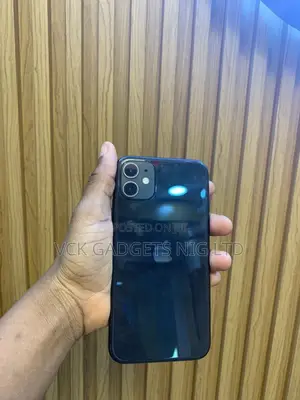 Apple iPhone 11 128 GB Black