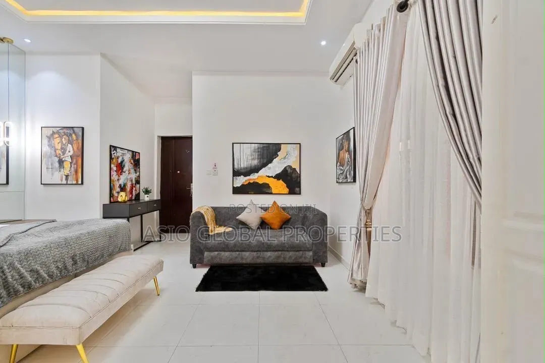 Beautiful and Modern 2bed Terrace Shortlet at Ikeja Gra