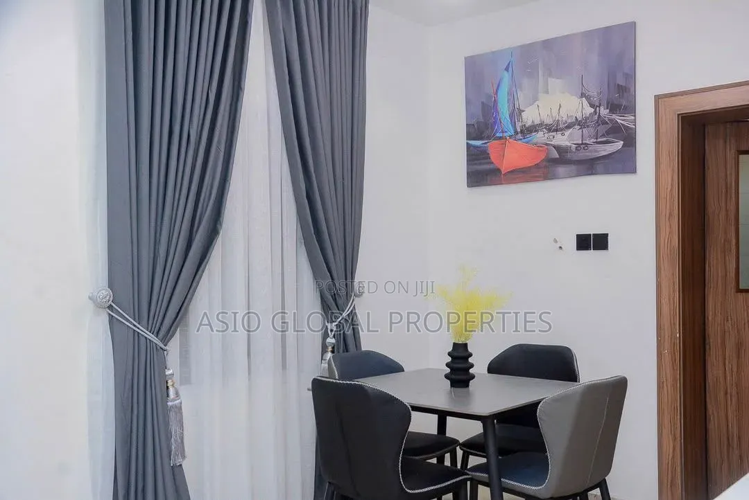 Beautiful and Modern 2bed Terrace Shortlet at Ikeja Gra