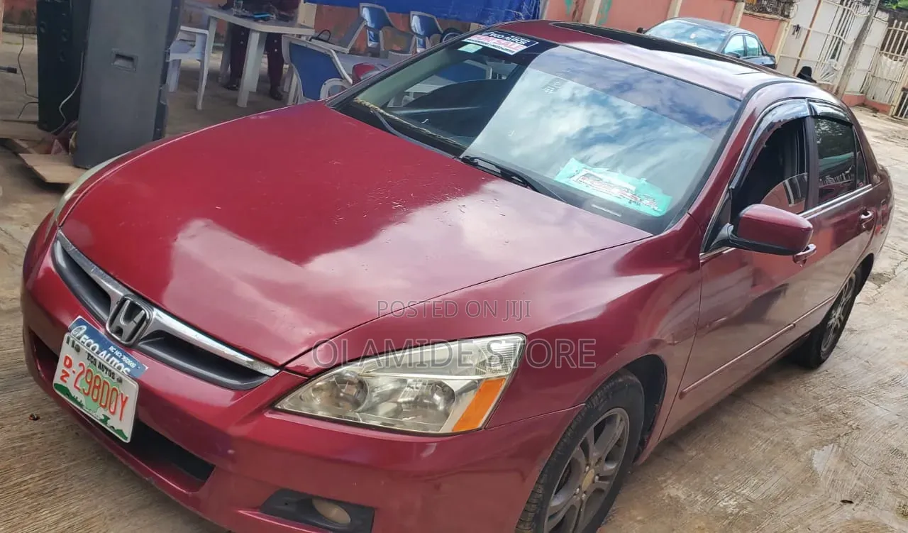 Honda Accord 2007 Red