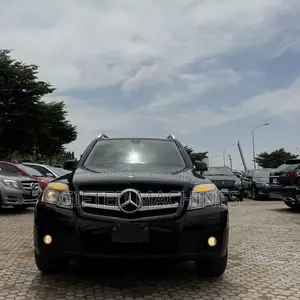 Mercedes-Benz GLK-Class 2010 Blue