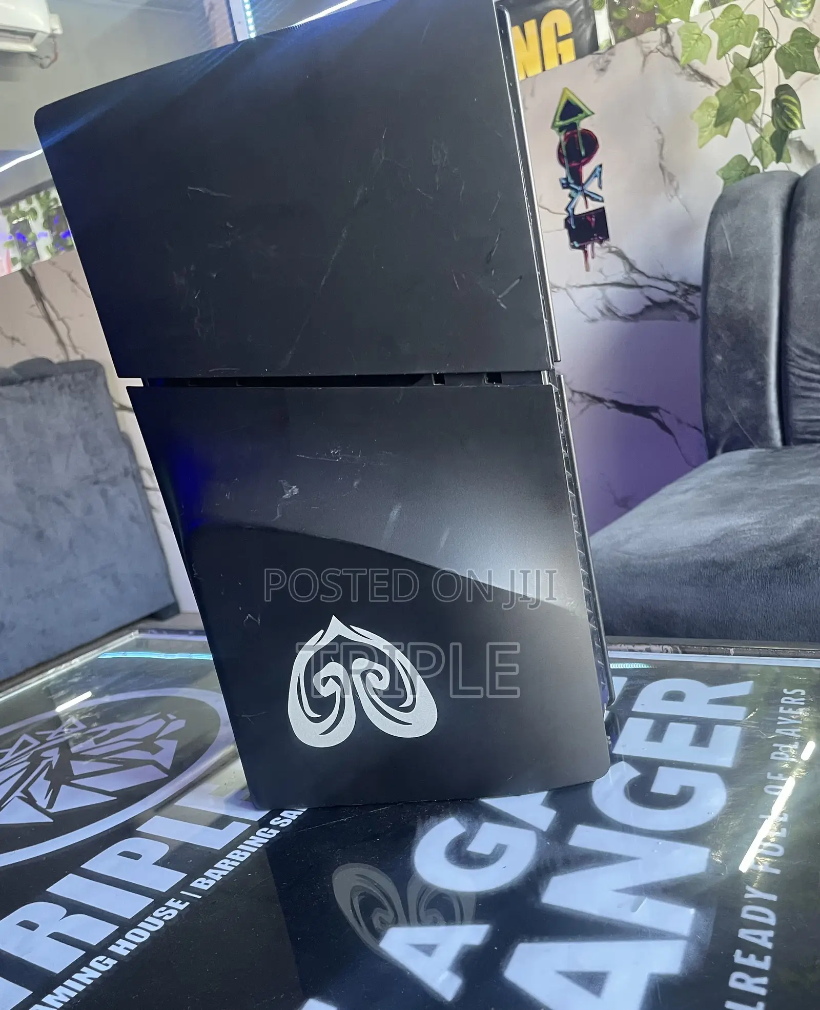 PS5 Slim Digital Edition + Original Controller