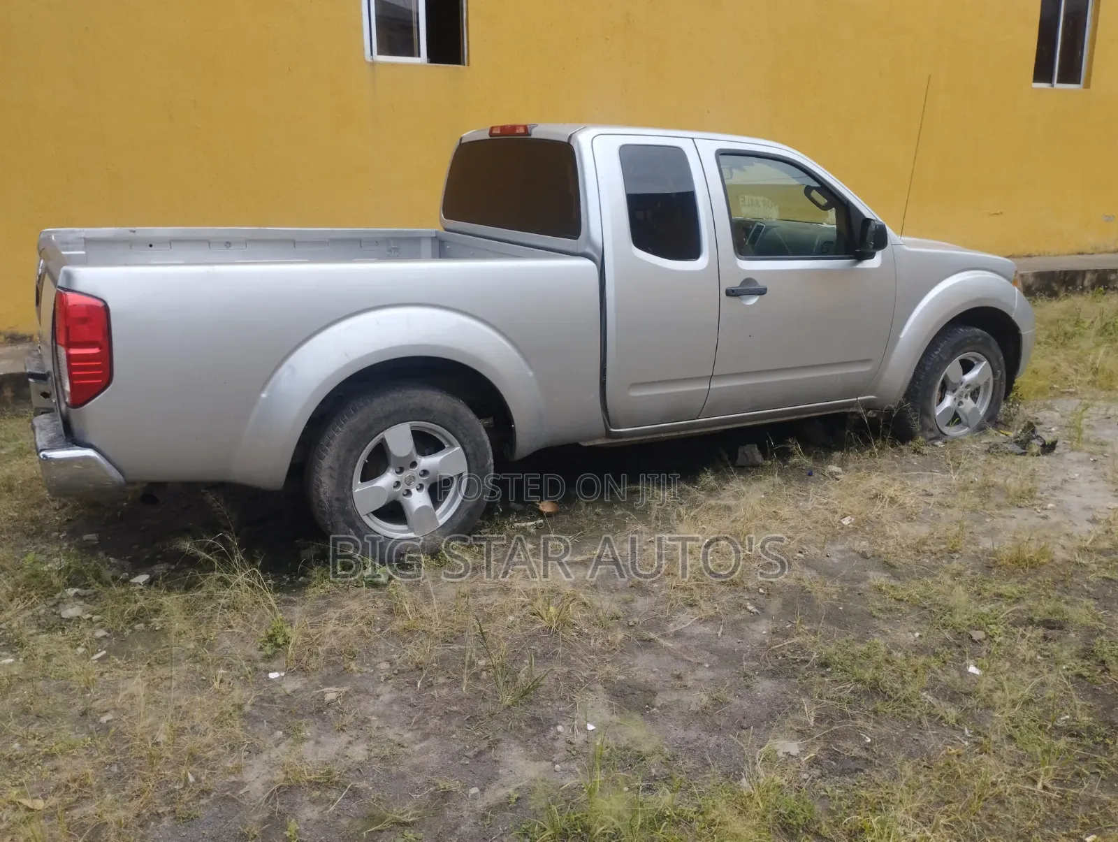 Nissan Frontier 2014 Silver
