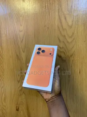 New Apple iPhone 17 Pro Max 256 GB Orange