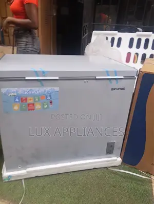 Skyrun 260L Large Chest Freezer