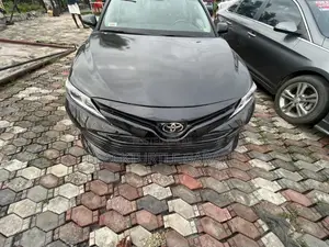Toyota Camry 2018 Black