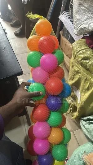 Swimming Pool Colored Ball (50 Pieces)