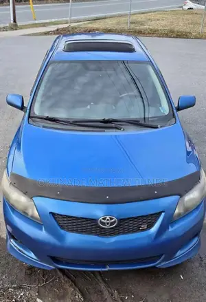 Toyota Corolla 2010 Blue