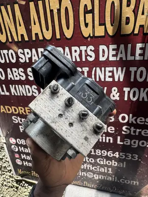 Toyota Corolla 2018–2019 ABS Hydraulic Pump & Module