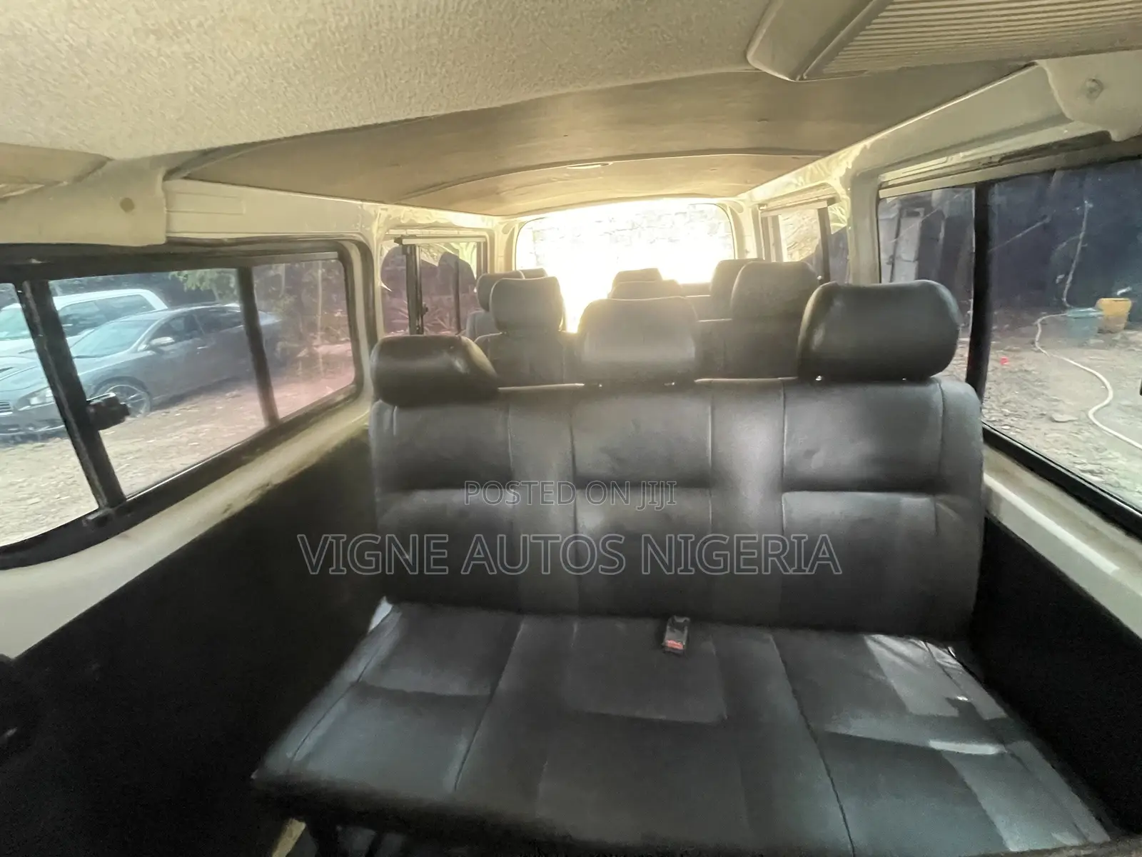 Toyota HiAce 2009 White