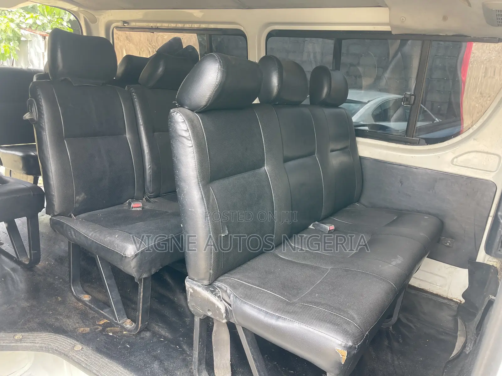 Toyota HiAce 2009 White