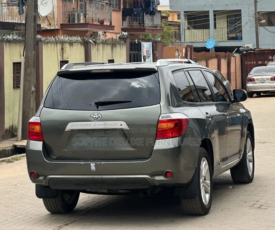 Toyota Highlander 2008 Gray