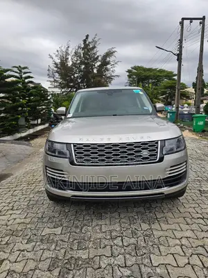 Land Rover Range Rover 5.0L V8 Supercharged 2019 Gold