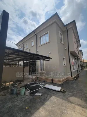4bdrm Duplex in Opic, Isheri North for rent