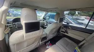 Lexus GX 460 Luxury 2015 Silver