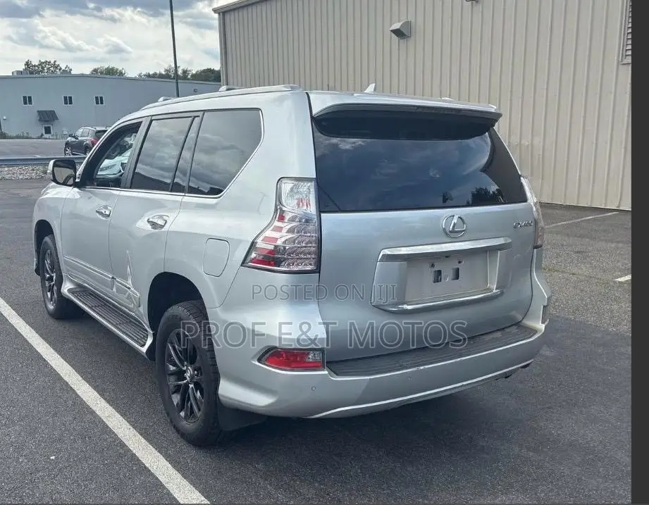 Lexus GX 460 Luxury 2015 Silver