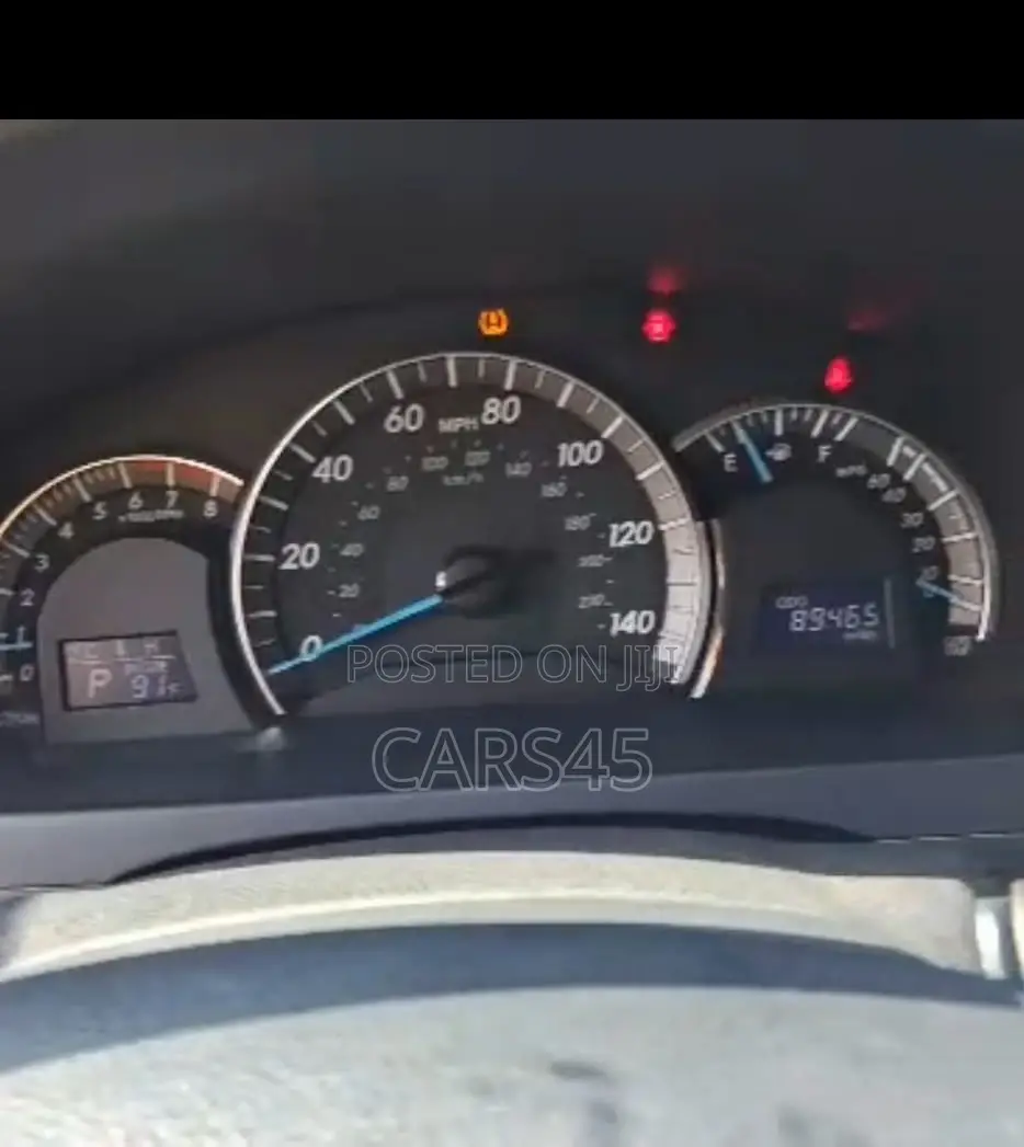 Toyota Camry 2012 Gray