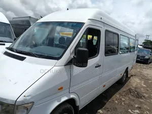 Mercedes-Benz Sprinter 2012 White