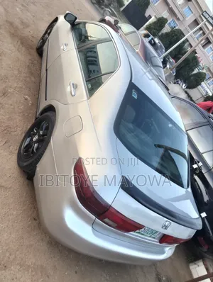 Honda Accord 2006 Silver