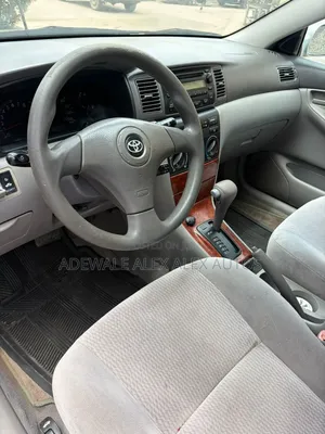 Toyota Corolla 2005 Silver