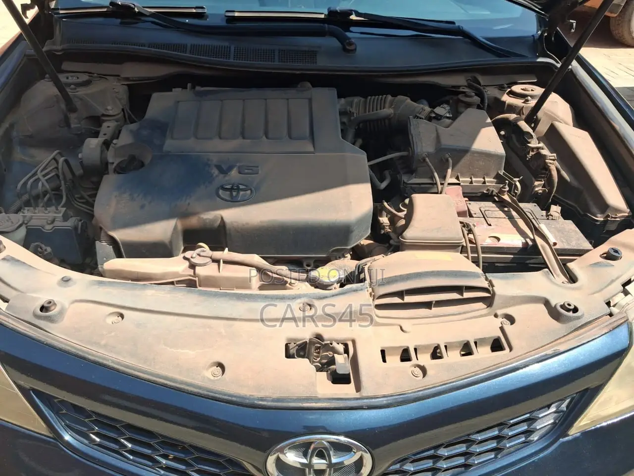 Toyota Camry 2012 Gray