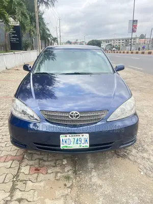 Toyota Camry 2005 Blue