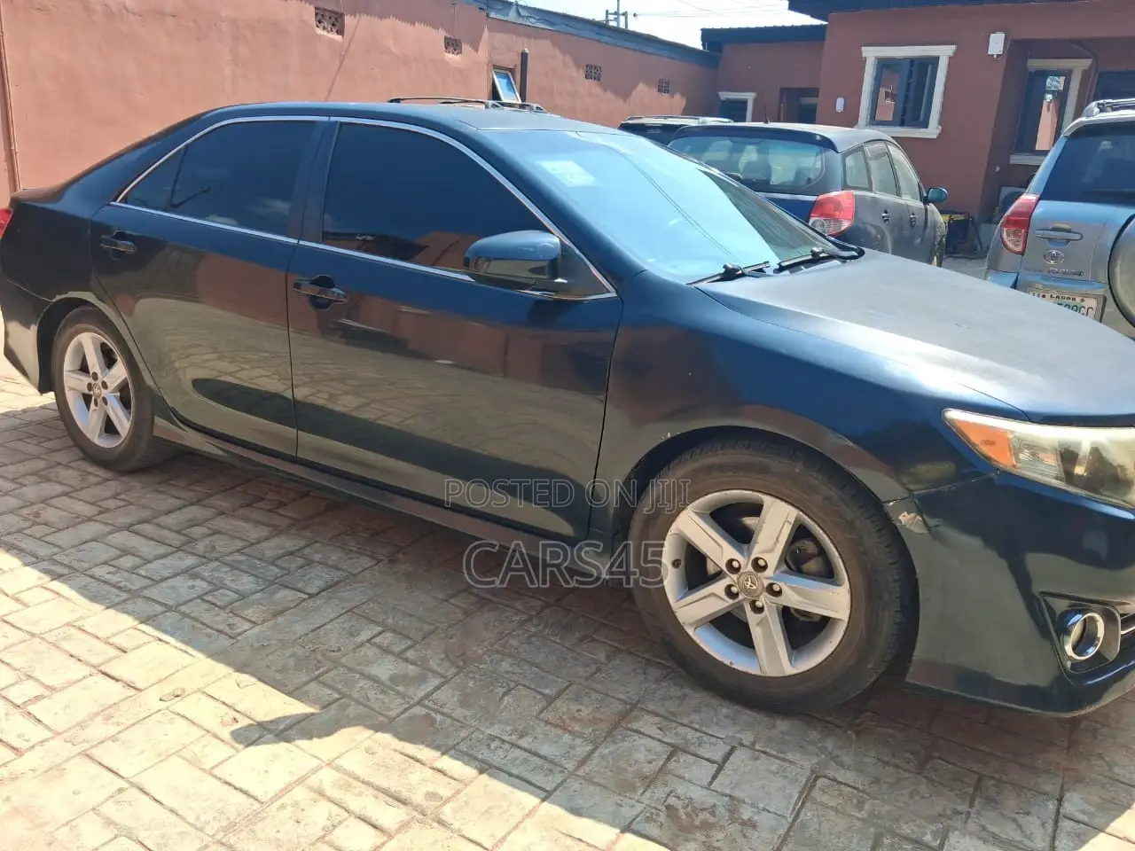 Toyota Camry 2012 Gray