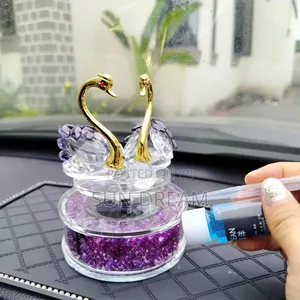 Solar-Powered Glass Swan Purple Decoration Woman Gift Car Accessories