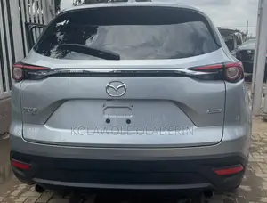 Mazda CX-9 2018 Blue