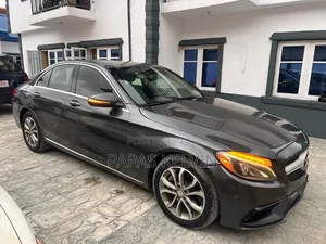 Mercedes-Benz C300 Base 4Matic Sedan AWD (2.0L 4cyl 7A) 2016 Gray