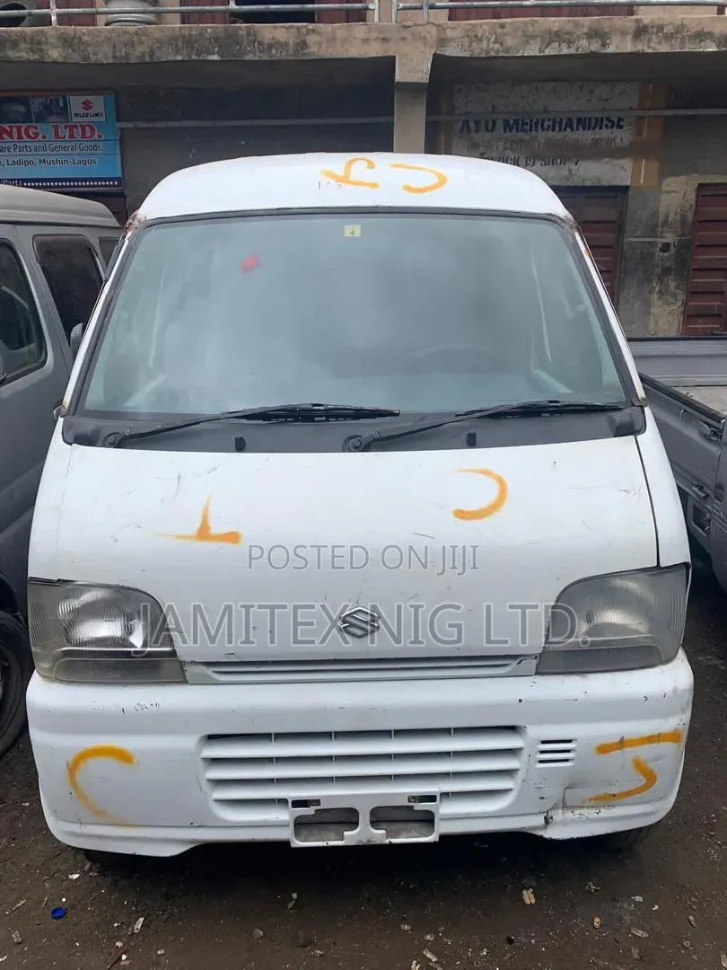 Suzuki APV Minibus 2005