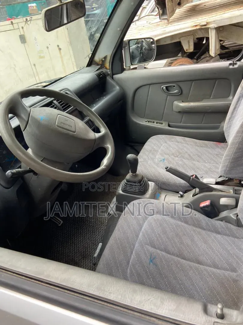Suzuki APV Minibus 2005