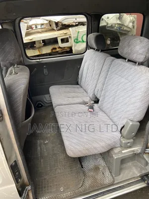 Suzuki APV Minibus 2005