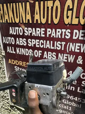 ABS Pump/Module for Toyota Yaris 2011