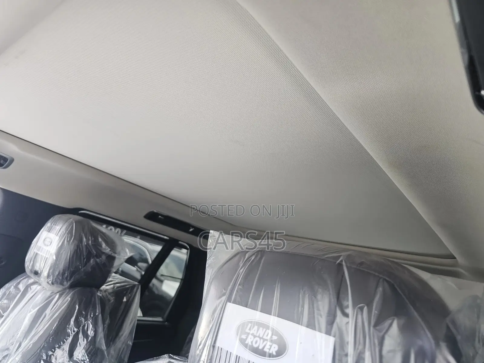 Land Rover Range Rover 2023 Gold