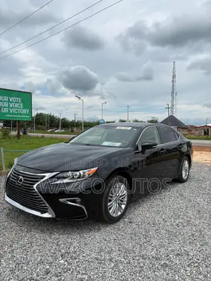 Lexus ES 2015 Black