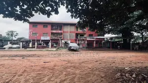 200×200ft Property With Flats, Warehouses, Shops for Sale