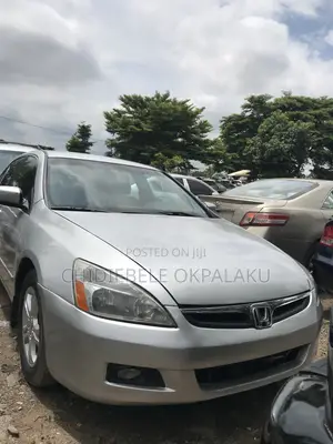 Honda Accord 2007 Silver