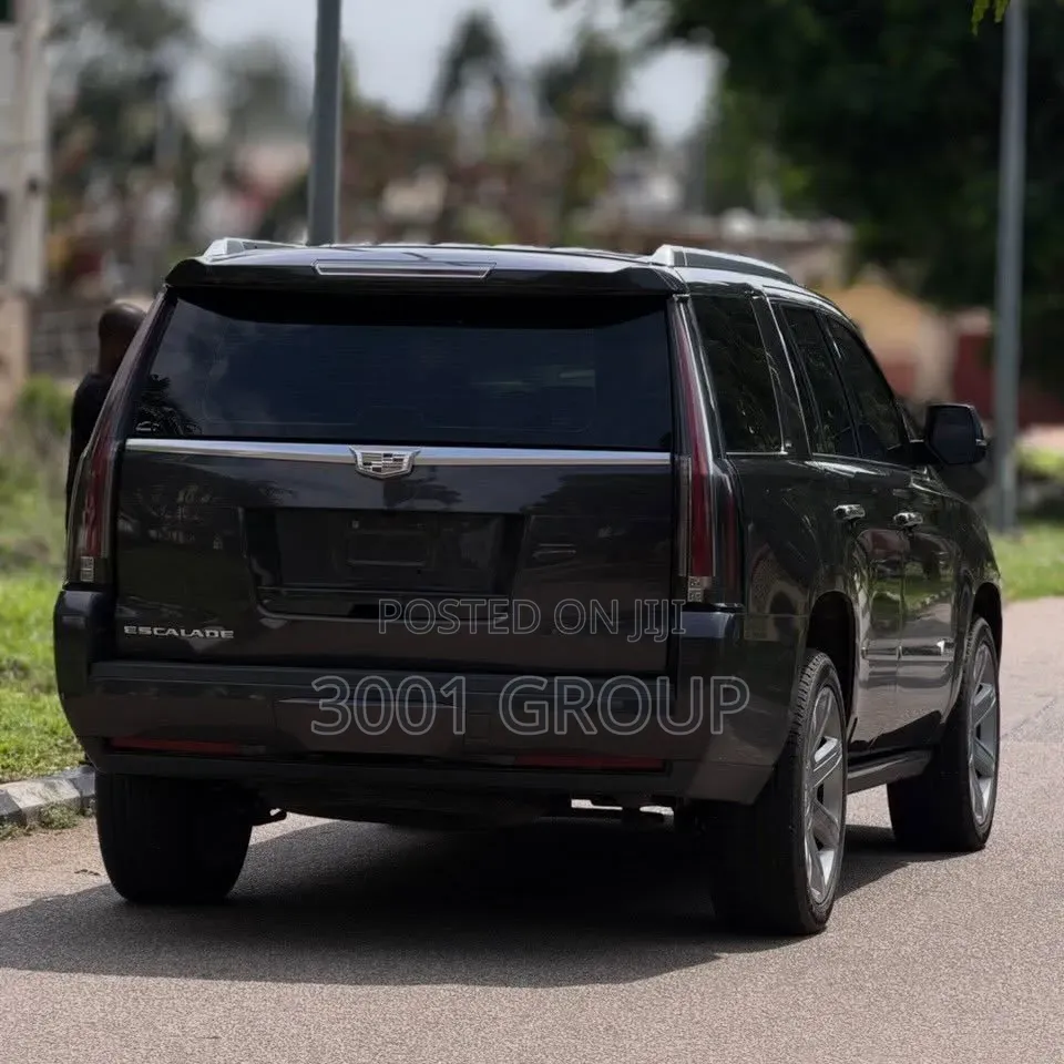 Cadillac Escalade 2016 Black