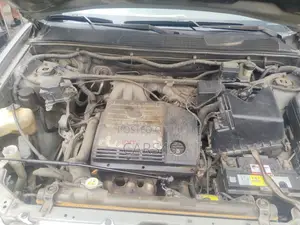 Toyota Highlander 2002 Silver