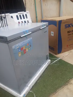 Skyrun 260L Energy Saving Chest Freezer