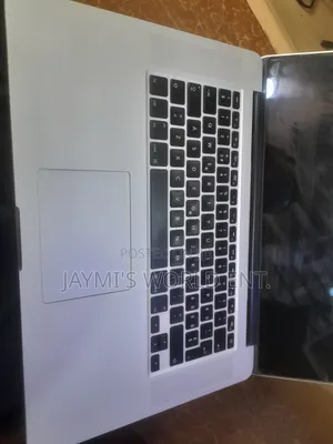 Laptop Apple MacBook Pro 2015 16GB Intel Core i7 SSD 512GB