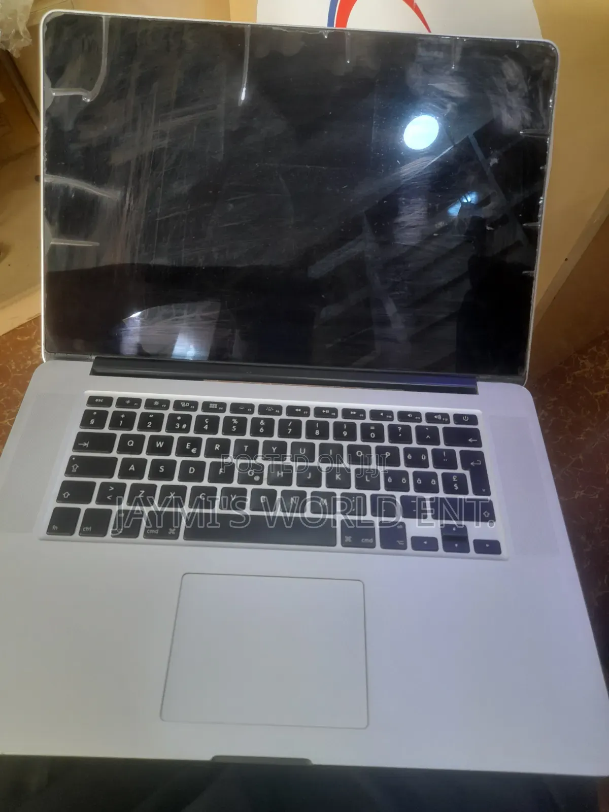 Laptop Apple MacBook Pro 2015 16GB Intel Core i7 SSD 512GB