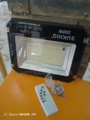 SUKHIG 200W Solar Flood Light