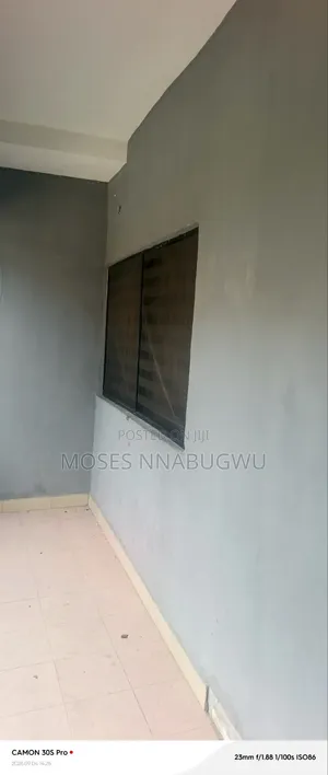 2bdrm Block of Flats in Woji for rent