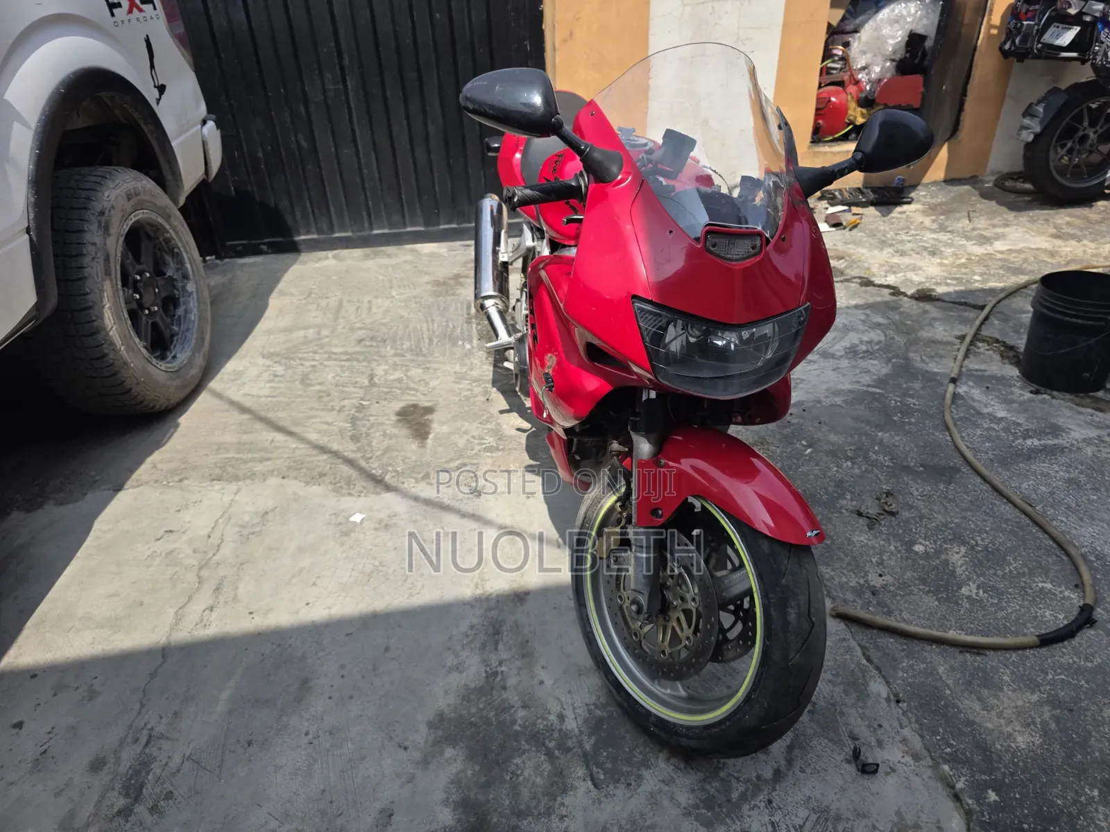 Honda VT 2002 Red