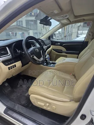 Toyota Highlander Limited Platinum V6 4x2 (3.5L 6cyl 6A) 2016 White